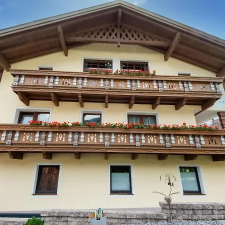 Apartment Pretty In With A View From The Balcony Umhausen